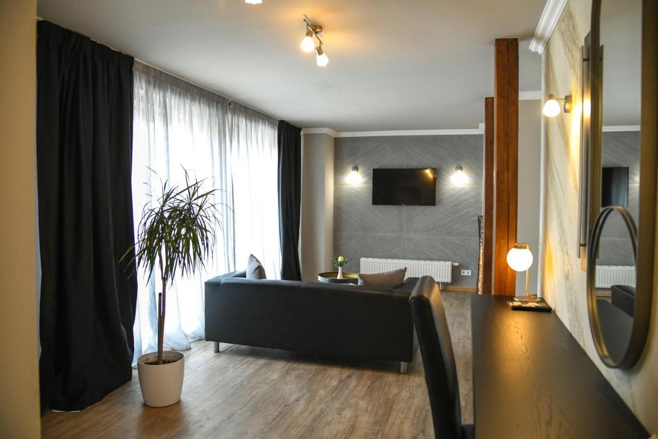 Hotel Zum Weissen Ross Делич Екстериор снимка